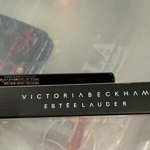 Victoria Beckham Lip Liner - Black